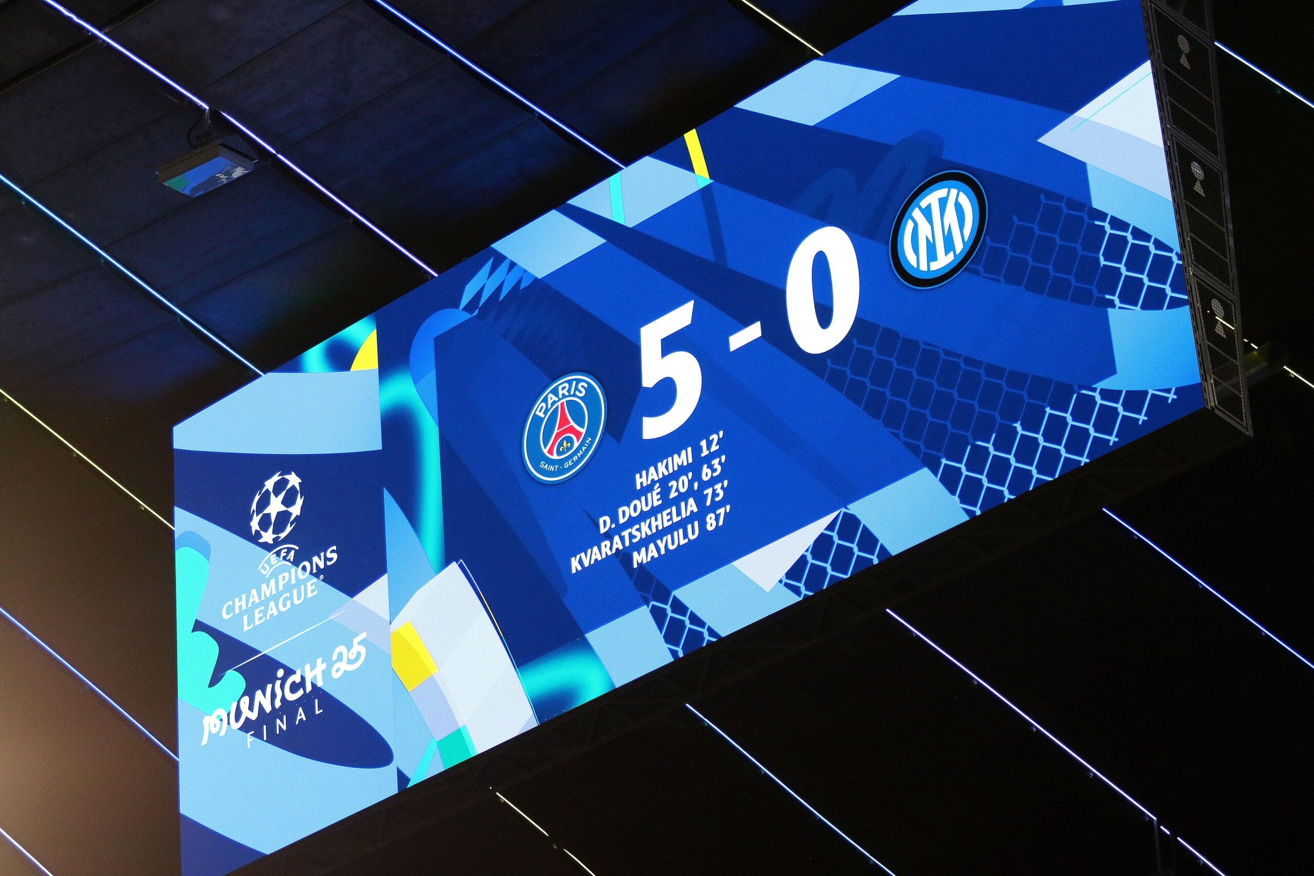 Cúales fueron los 10 mejores partidos de la Champions League 202425