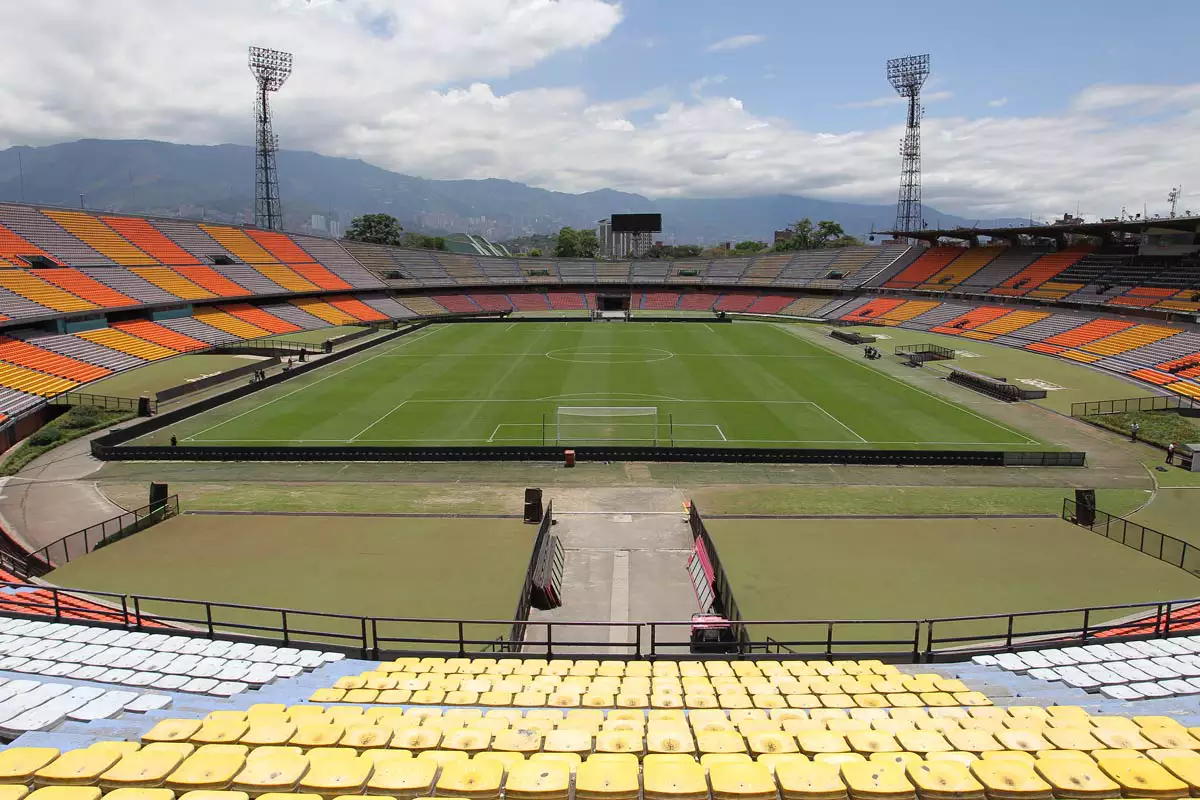 Pronósticos Atlético Nacional vs Deportes Tolima: Apuestas y cuotas de la Liga Colombiana